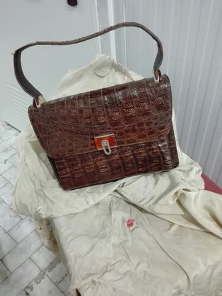 Bolso cocodrilo. Vintage de segunda mano por 60 EUR en Granada en WALLAPOP