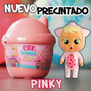 bebe lloron con biberon