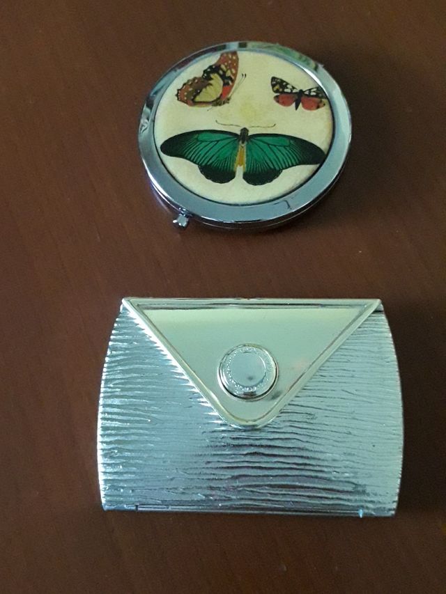 Espejos de bolso.