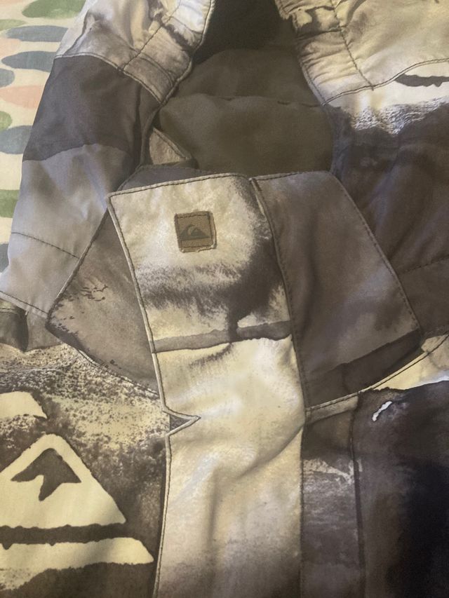 Parka invierno Quiksilver talla 8