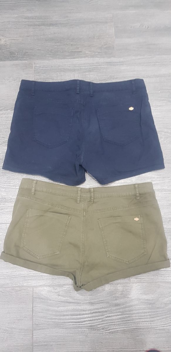 pack shorts Stradivarius talla 42