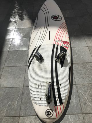 Reparar tabla de windsurf Reparar tabla de windsurf