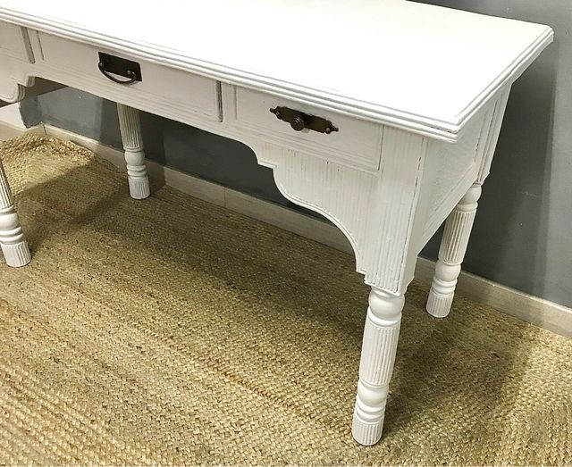 Mueble ~ Escritorio de segunda mano por 450 € en Madrid en WALLAPOP