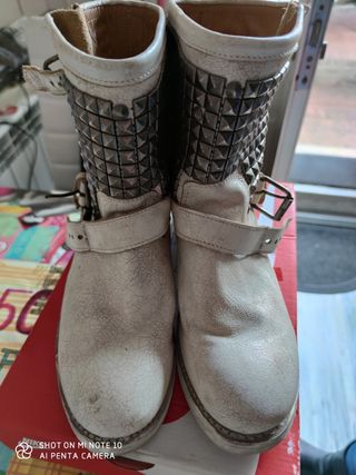 Botas moteras biker blancas 41 de segunda mano por 125 EUR en Gijón en  WALLAPOP