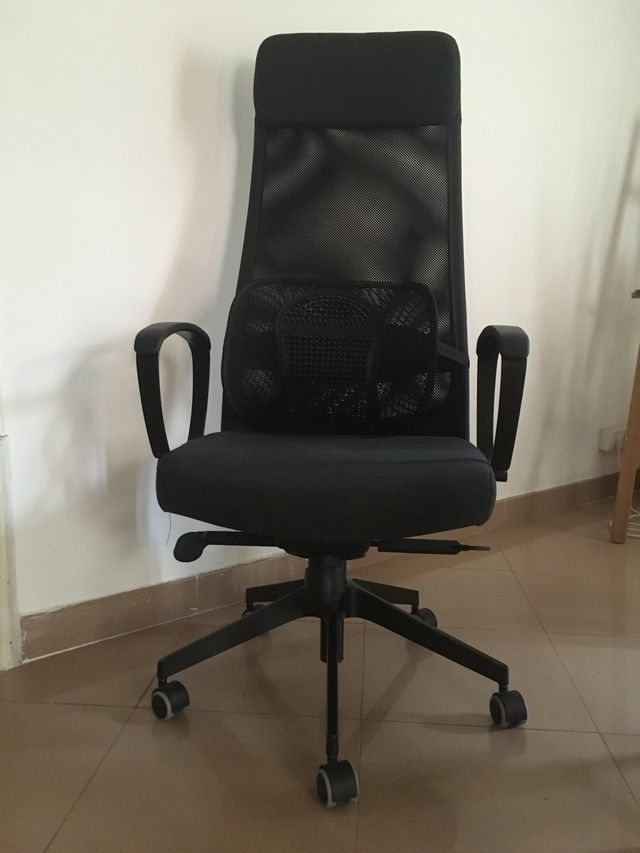 Silla Markus Ikea, nueva de segunda mano por 120 € en Barcelona en WALLAPOP