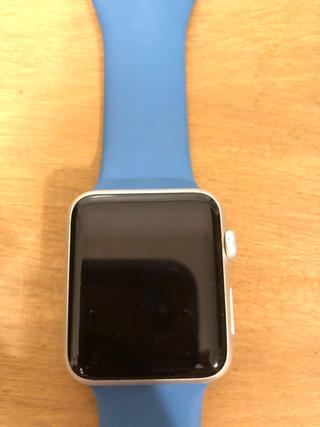 Reloj Apple watch 7000 series 42mm de segunda mano por 150 EUR en Barcelona  en WALLAPOP