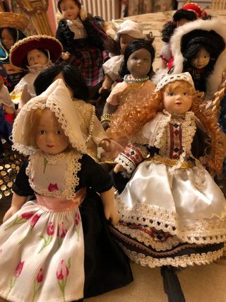 muñecas de porcelana modernas