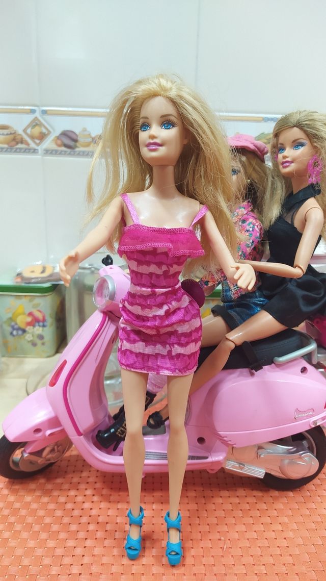 Muñecas Barbie