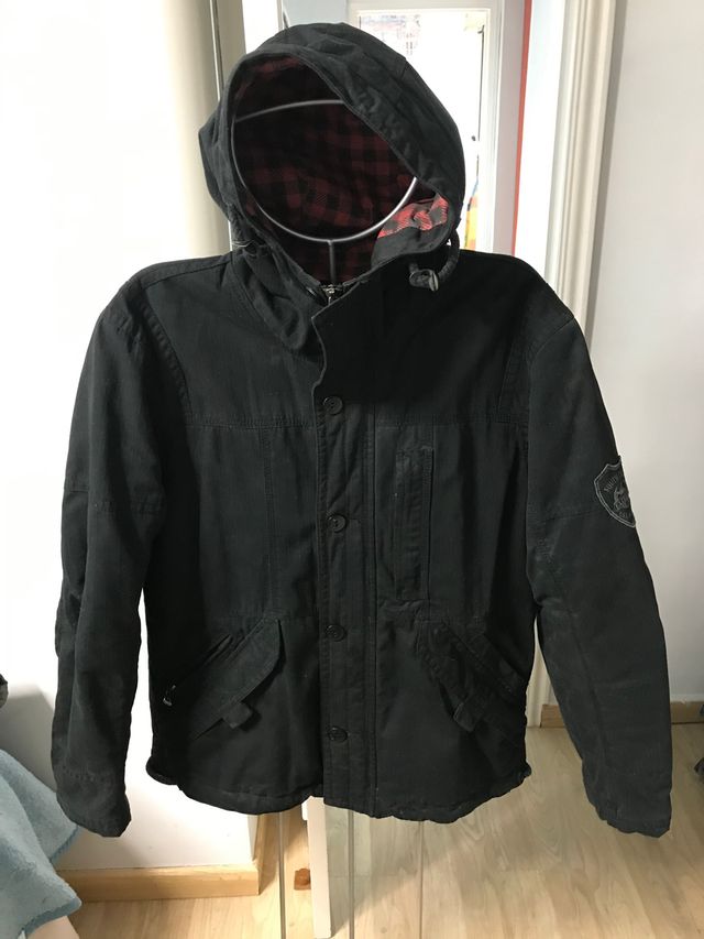 Cazadora Springfield.