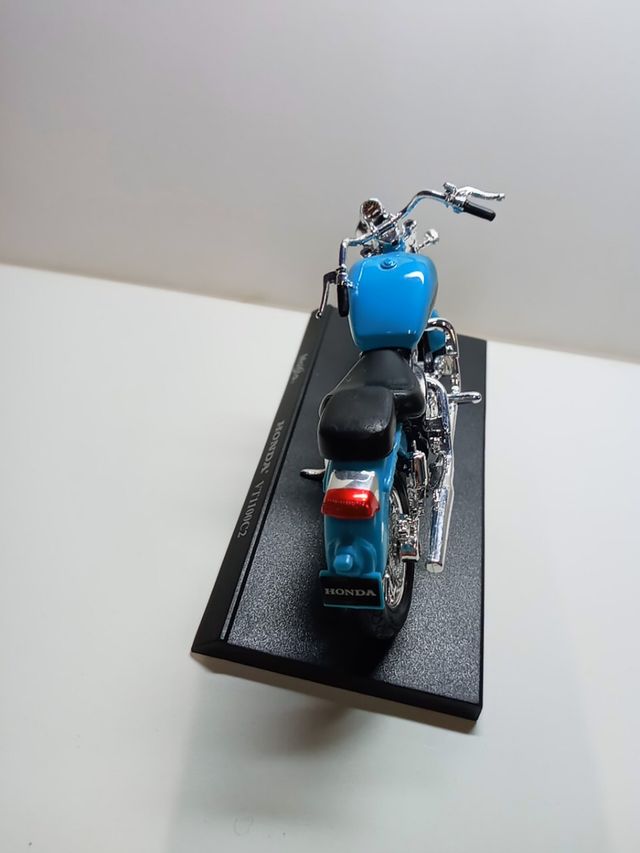 Scala motociclistica 1/18