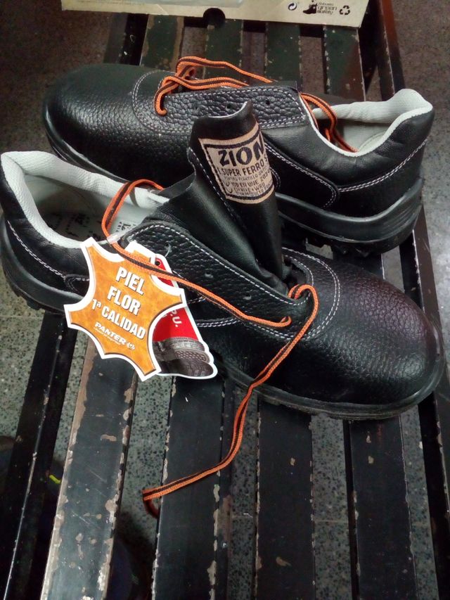ZAPATOS DE SEGURIDAD