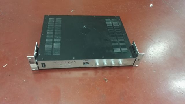 Sistema sala conferencias 5 micros ampliable