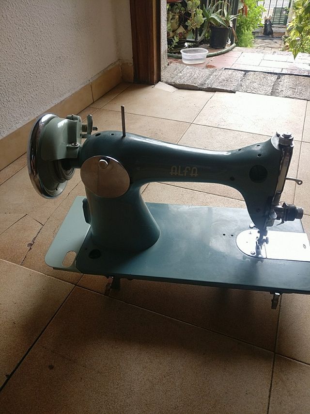 Maquina de coser Alfa Classic
