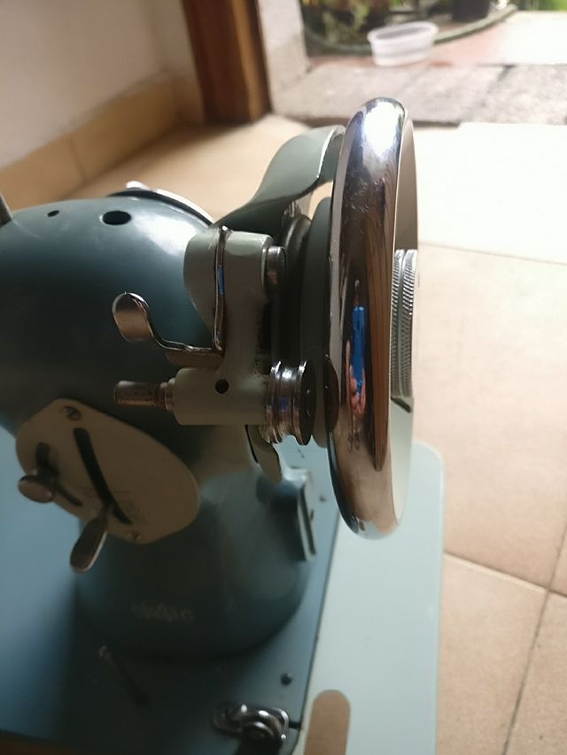 Maquina de coser Alfa Classic