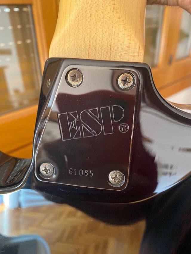 Guitarra Esp M Ii Deluxe De 1992 Original De Segunda Mano Por 1 495 En Barcelona En Wallapop
