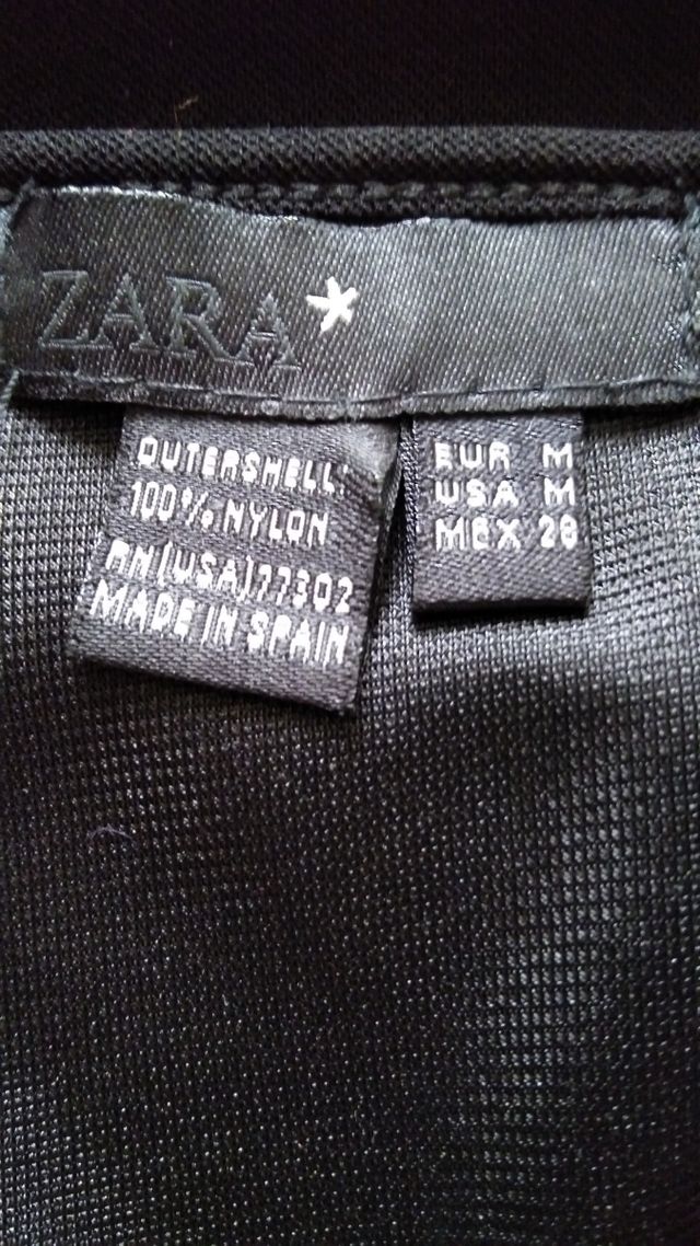Vestido negro Zara. Talla M