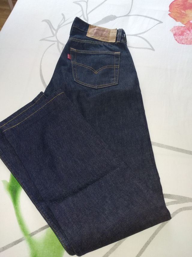 pantalones levi's