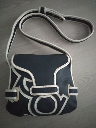 Bolso bandolera de Purificación García de segunda mano por 60 EUR en Madrid  en WALLAPOP