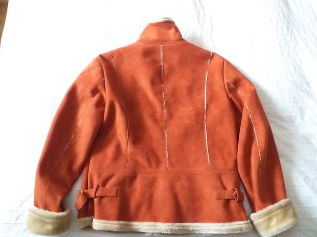 Cazadora de mujer de ante muy suave