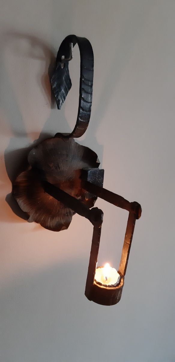 CANDELABRO DE HIERRO FORJADO · RETRO RÚSTICO