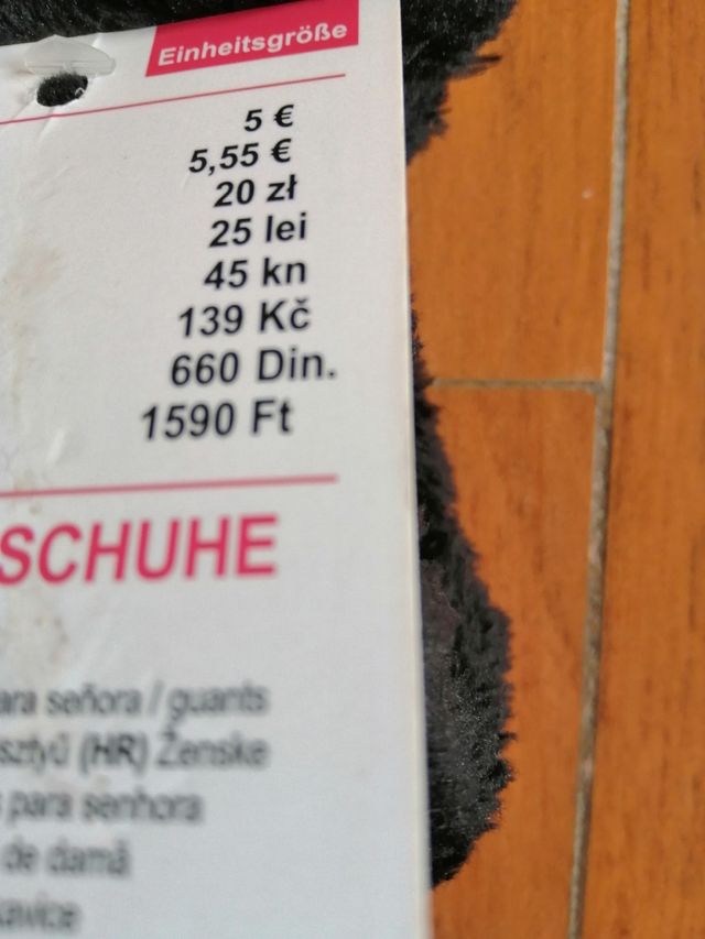 Guantes negro pedrería. Nuevo .