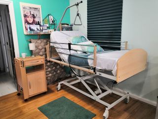 Cama articulada hospitalaria geriátrica