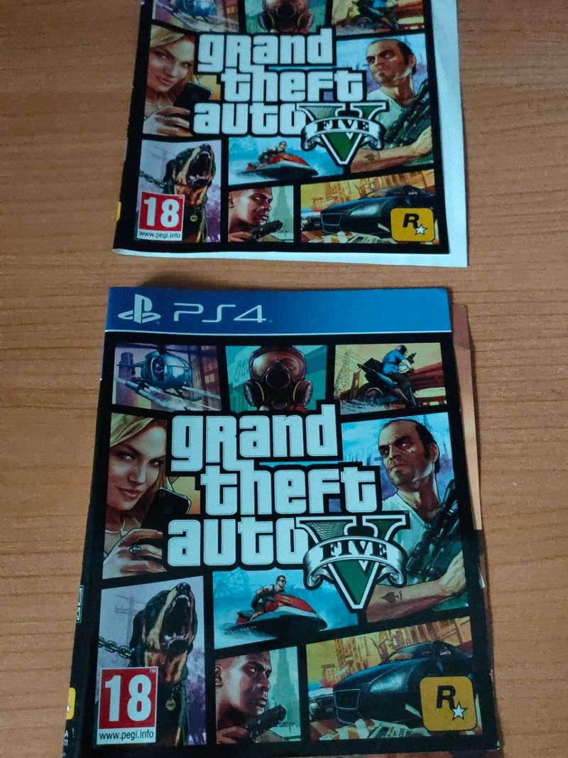 Imagen de 🇪🇦 2 Portadas carátulas de GTA V