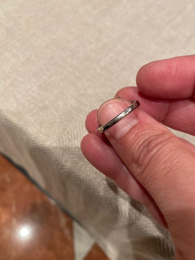 Anillo acero morellato