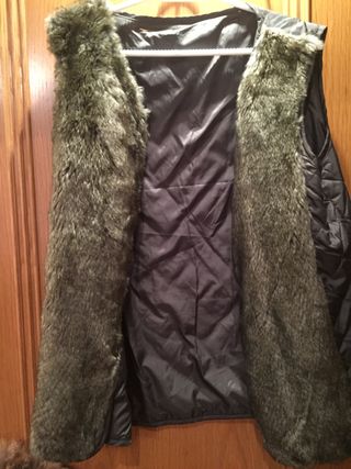 Chaqueta tres cuartos TINTORETTO TALLA 42 de segunda mano por 22 EUR en  Valencia en WALLAPOP