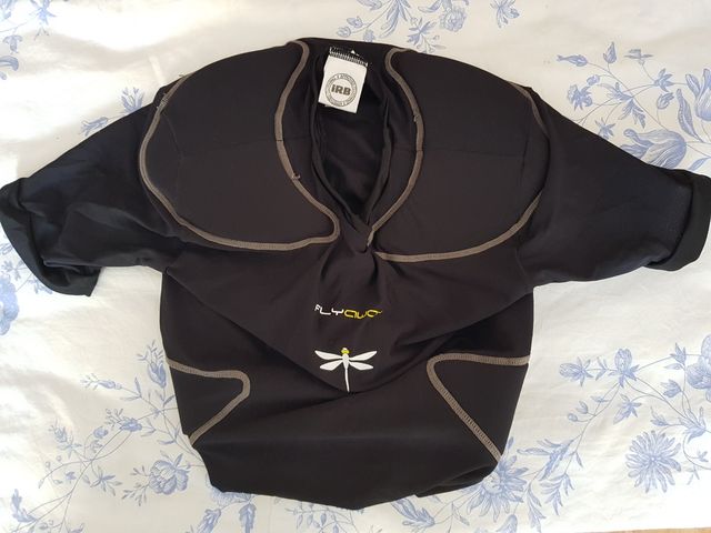 Peto con hombreras deporte de contacto: rugby, etc