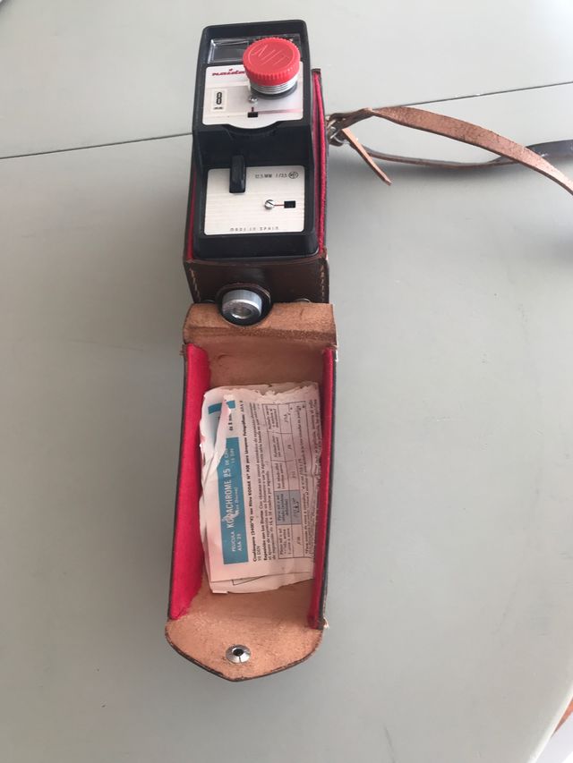 Cámara de filmar antigua 8mm Raida años 70