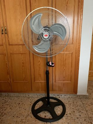 Ventilador Industrial de segunda mano en la provincia de VENTILADOR INDUSTRIAL ORBEGOZO. de segunda mano por 55 € en