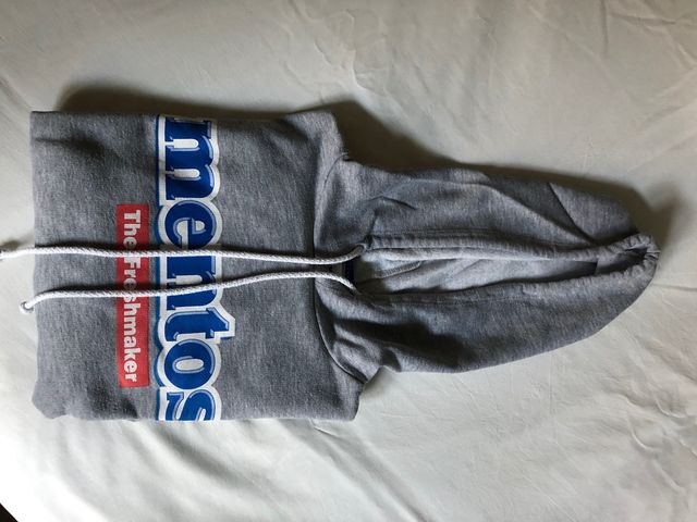 Sudadera mentos