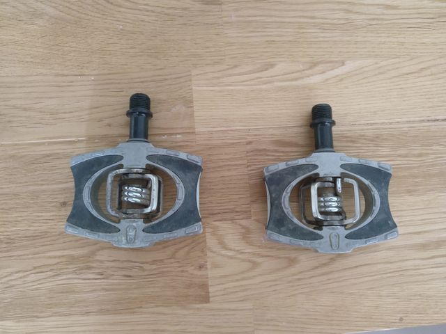 pedales automaticos crank brother