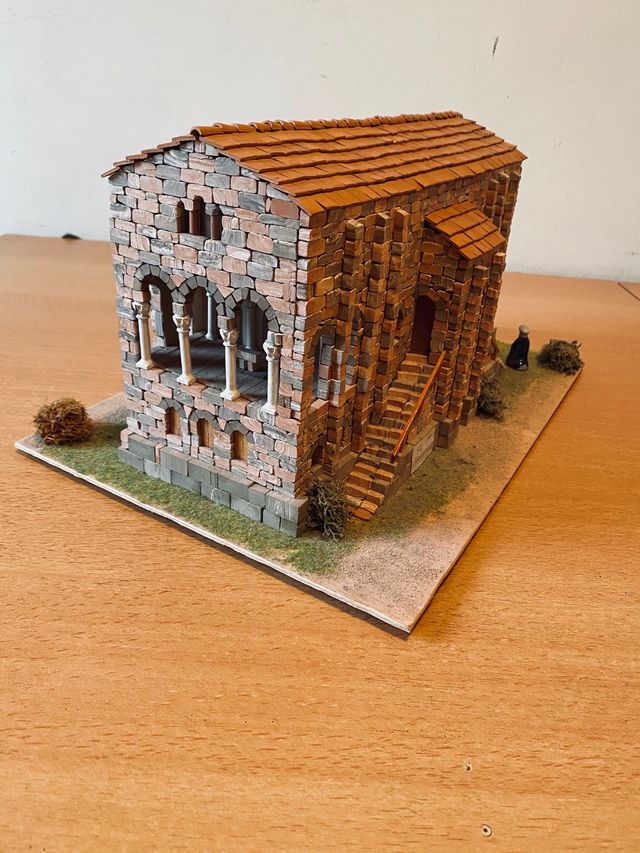 Maqueta Santa Maria Naranco