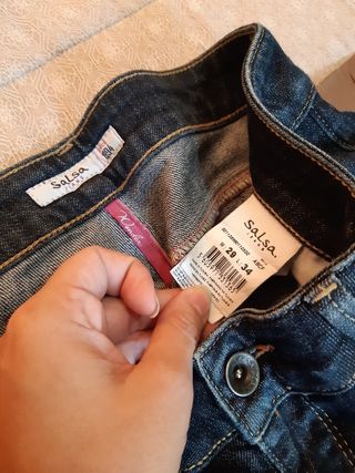 Pantalones vaqueros salsa de segunda mano por 15 EUR en La Algaba en  WALLAPOP