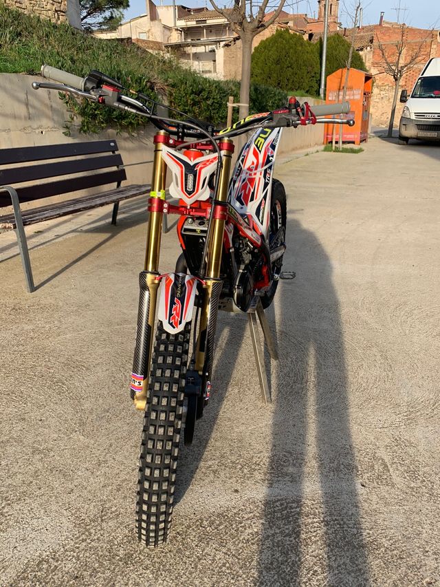 Trs 2020 Rr Moto Trial 250cc De Segunda Mano Por 5 199 En Barcelona En Wallapop