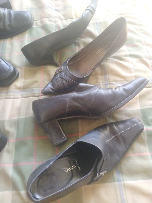 Zapatos de piel n°37 y 38 mujer casi nuevos