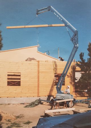 ELEVADORA REMOLCABLE, hasta 14m de altura de segunda mano por 8.900