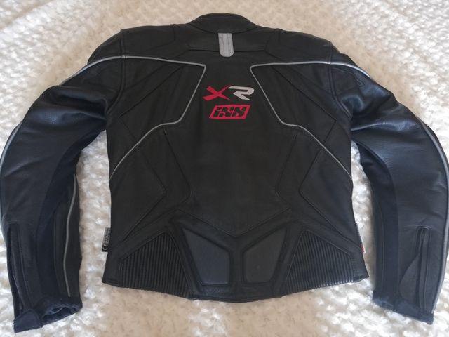 CHAQUETA MOTO PIEL ISX