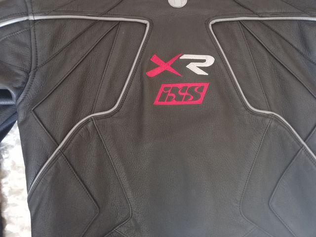 CHAQUETA MOTO PIEL ISX