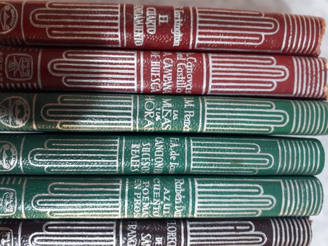 Lote libros Crisol Aguilar antiguos de segunda mano por 10
