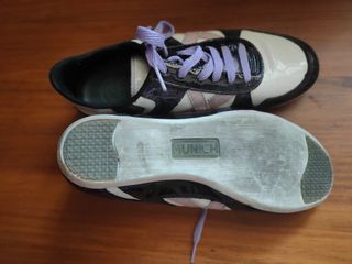 Zapatillas MUNICH de segunda mano por 20 EUR en San Sebastián de Los Reyes  en WALLAPOP