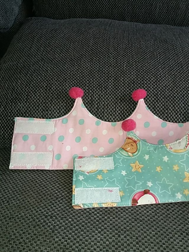 corona de cumpleaños en tela para 1 año