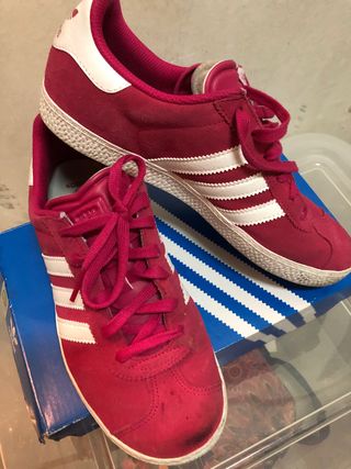 Adidas Gazelle Rosa fucsia de segunda mano por 20 EUR en Terrassa en  WALLAPOP