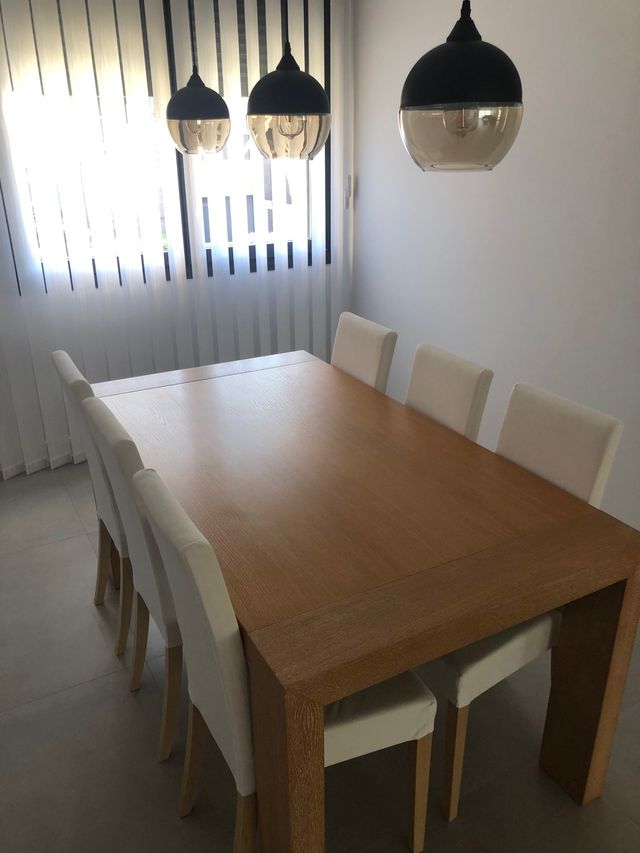 Mesa comedor chapado natural