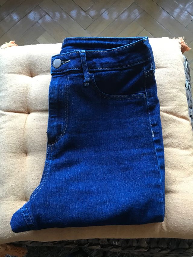 Vaqueros elásticos azul oscuro H&M