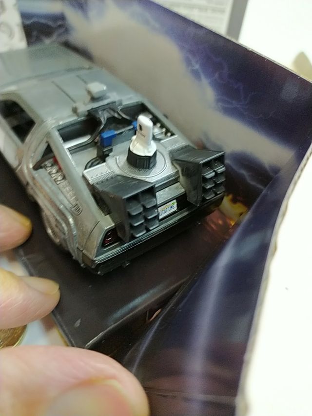 Coche regreso al futuro. Time machine