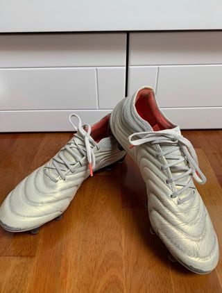 Botas fútbol ADIDAS COPA ( GAMA ALTA), 41(1\\/3) de segunda mano por 20 EUR  en Avilés en WALLAPOP