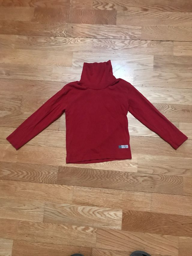 Camiseta cuello alto talla 3 años